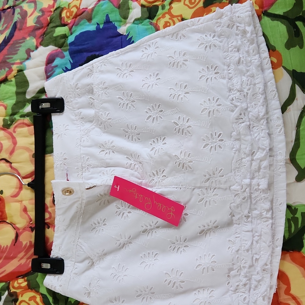 Lilly Pulitzer white eyelit skort